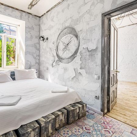 Loft On Mayakovsky 9 Odessa Zewnętrze zdjęcie