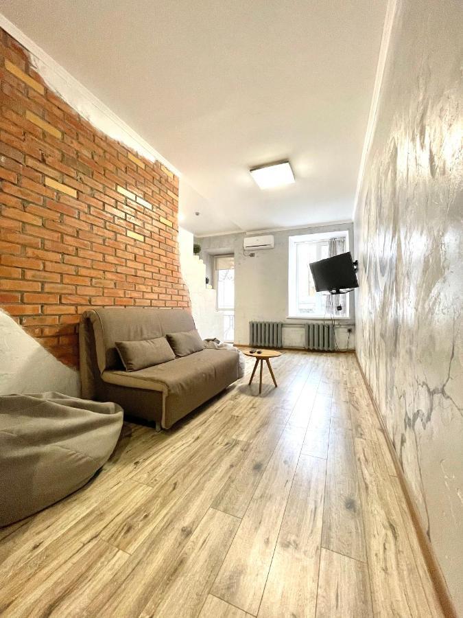 Loft On Mayakovsky 9 Odessa Zewnętrze zdjęcie