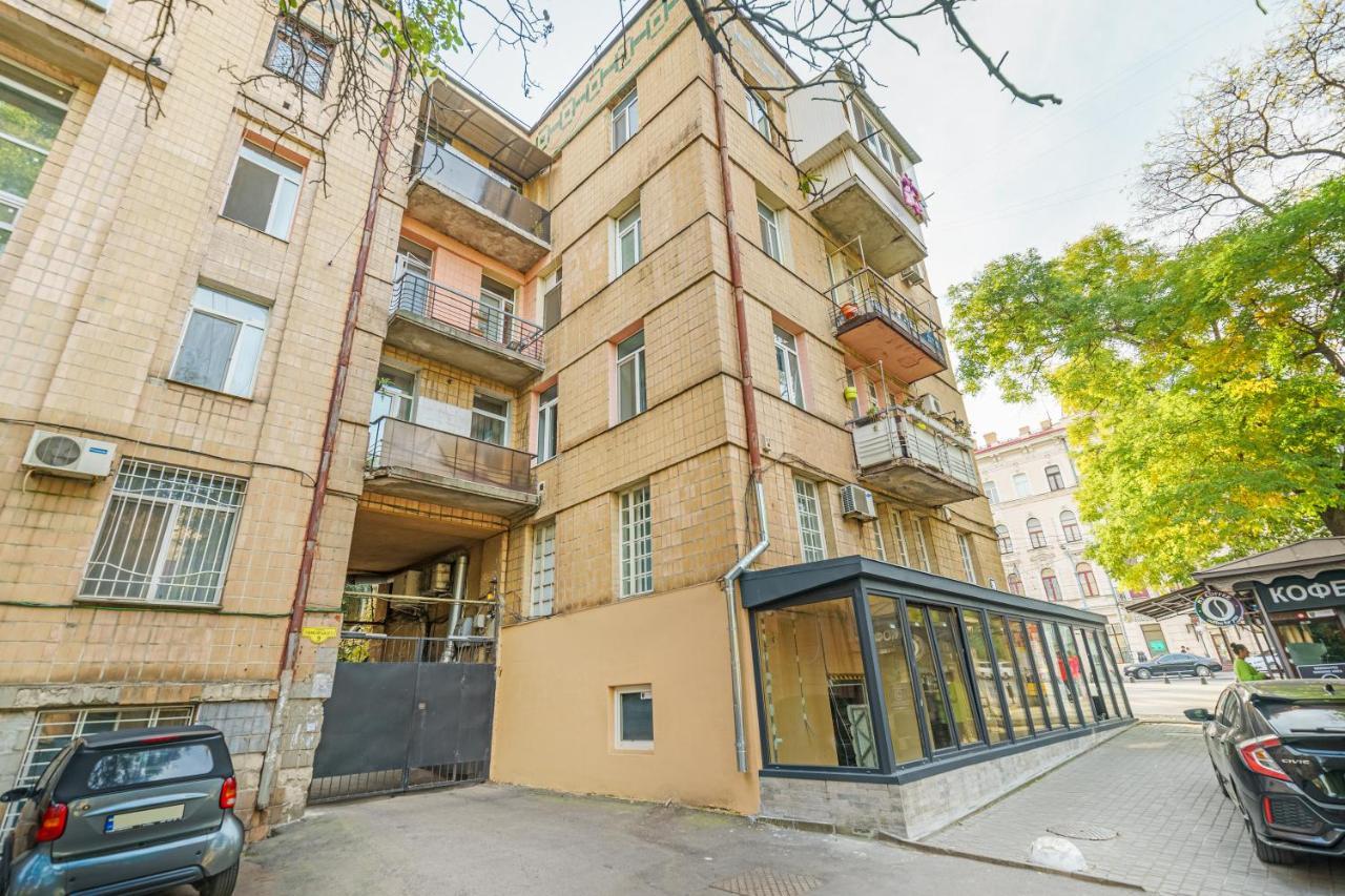 Loft On Mayakovsky 9 Odessa Zewnętrze zdjęcie